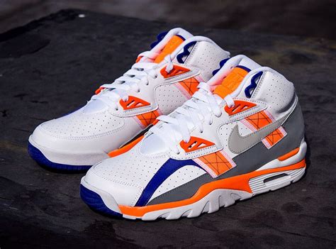 nike air trainer sc bo jackson orange|nike bo jackson cross trainers.